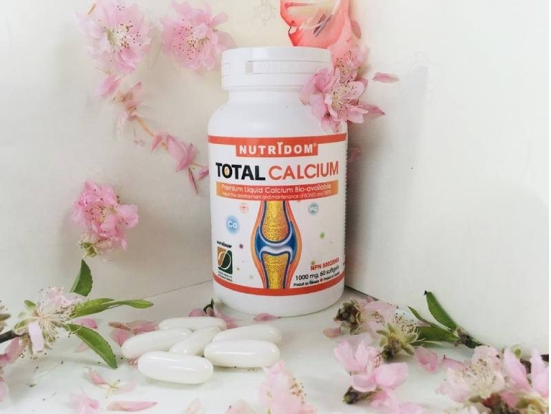 TOTAL CALCIUM – DÙNG CHO MẸ BẦU, GIÚP GIẢM NGUY CƠ LOÃNG XƯƠNG CHO NGƯỜI GIÀ